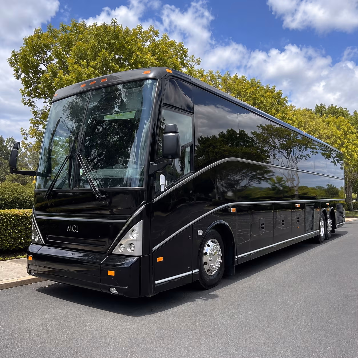 choosing the right bus for sammamish weddings and private events