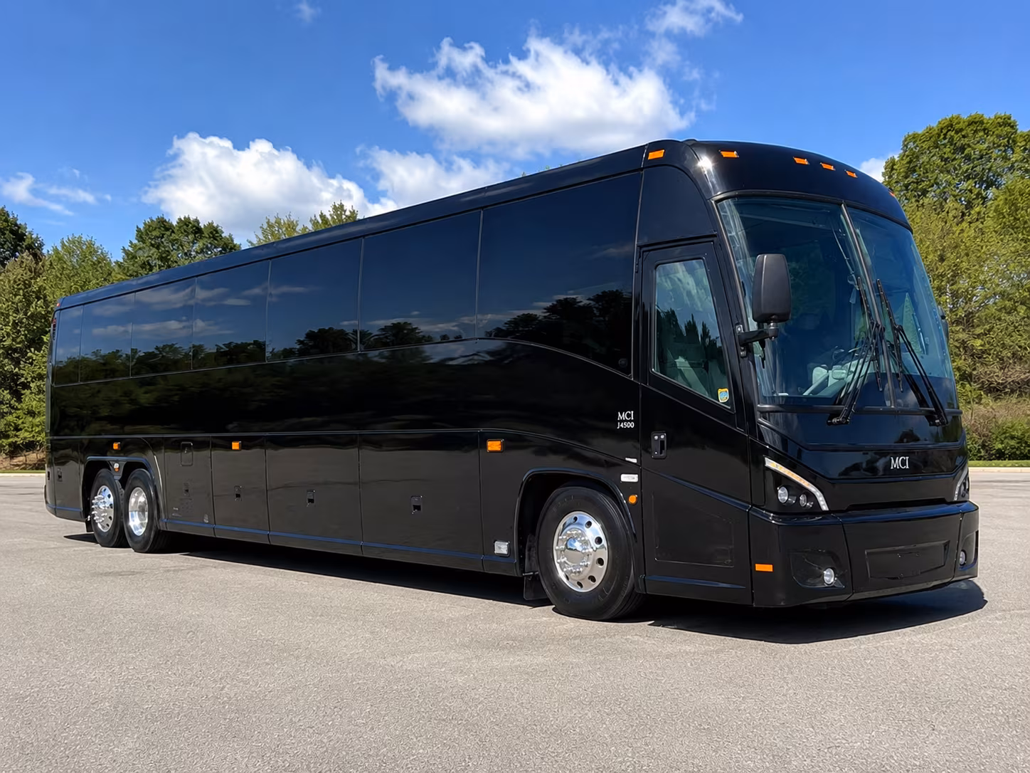shuttle your guests between sammamish hotels and venue without the parking headache